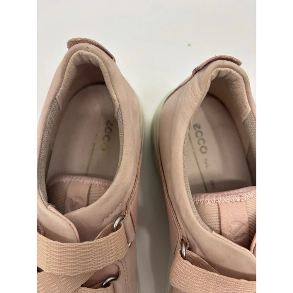 Women's ECCO Sneakers, Pink, Size 5.5